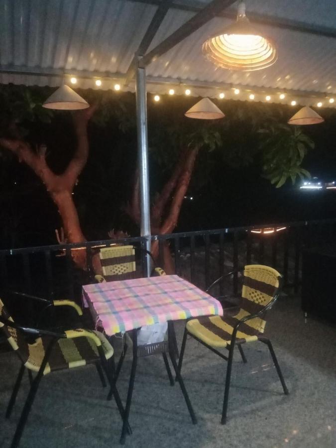 Du Gia Van Chung Homestay Làng Cac Dış mekan fotoğraf