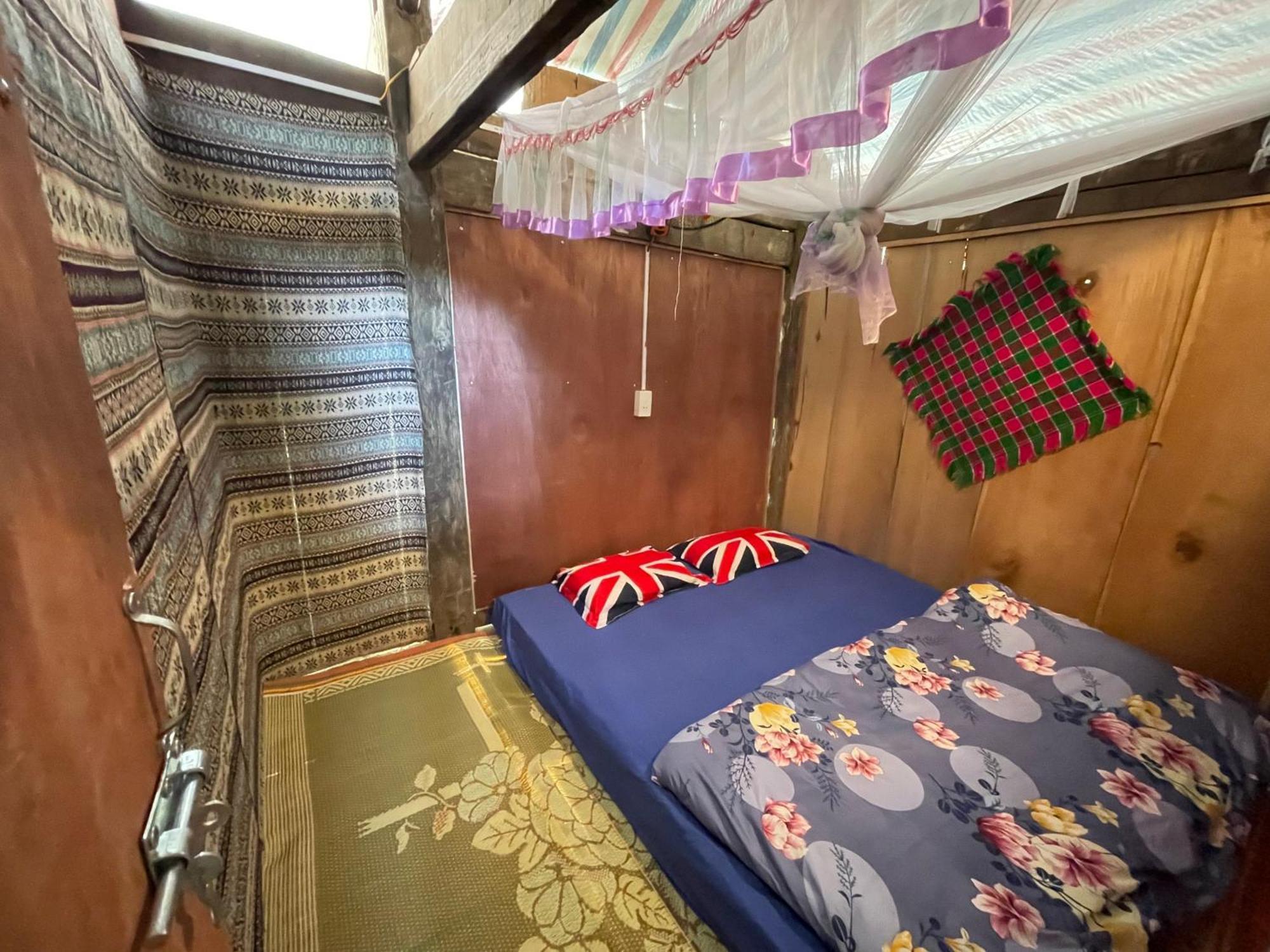 Du Gia Van Chung Homestay Làng Cac Oda fotoğraf